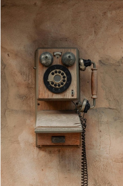 Mesh nodes in living room